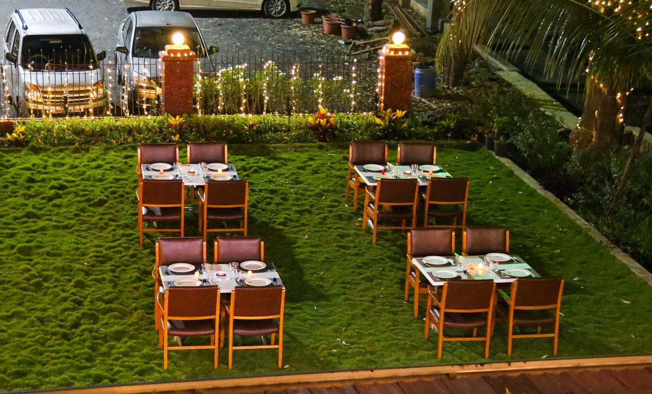 Hotel Saheb Panvel Bagian luar foto